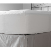 Hotel Quality Cotton and Poly White Plain Queen Bedsheet with Elastic Corners